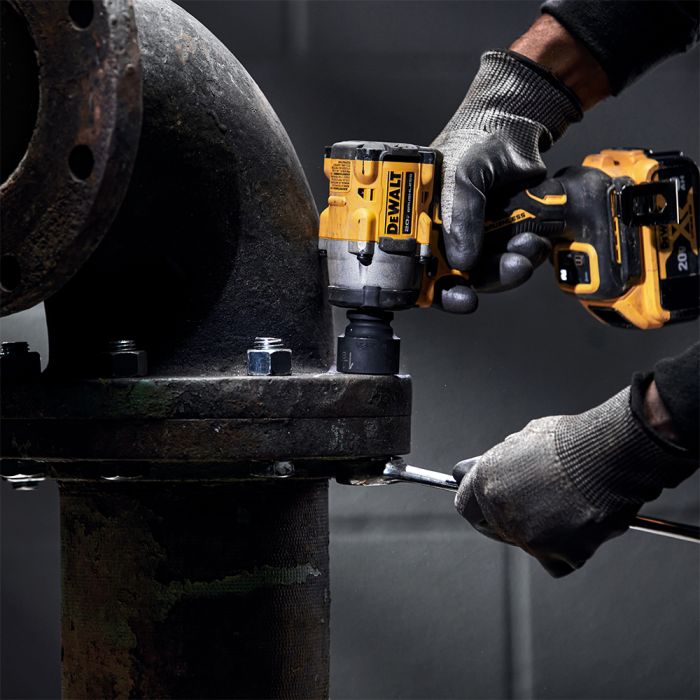 DeWalt DCF921B Atomic 1/2" 20V Max Cordless Impact Wrench with Hog Ring Anvil, Bare Tool