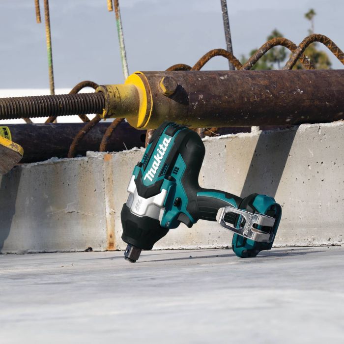 Makita XWT07Z LXT 3/4" 18V Lithium‑Ion Cordless High Torque Square Drive Impact Wrench, Bare Tool
