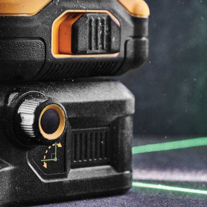 DeWalt DCLE34220G 20V Max 2-Spot Cross Line Combo Green Laser Kit