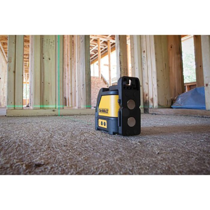 DeWalt DW088CG Green Cross Line Laser Level