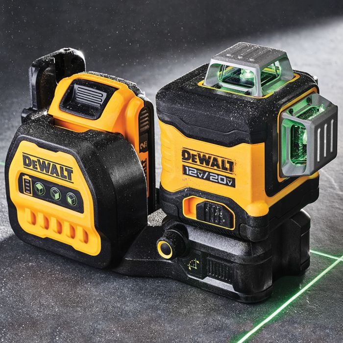 DeWalt DCLE34220G 20V Max 2-Spot Cross Line Combo Green Laser Kit