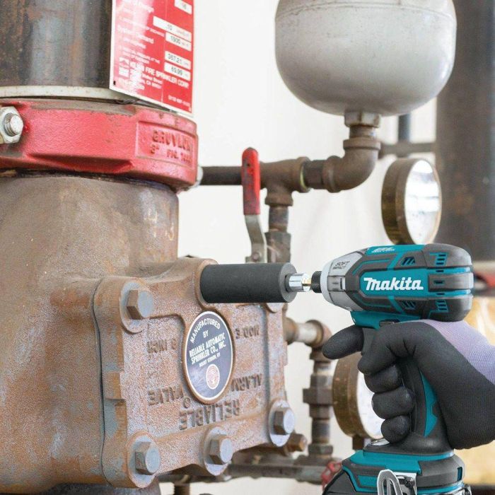 Makita XST01Z 18V LXT Lithium-Ion Cordless Oil-Impulse 3-Speed Impact Driver, Bare Tool