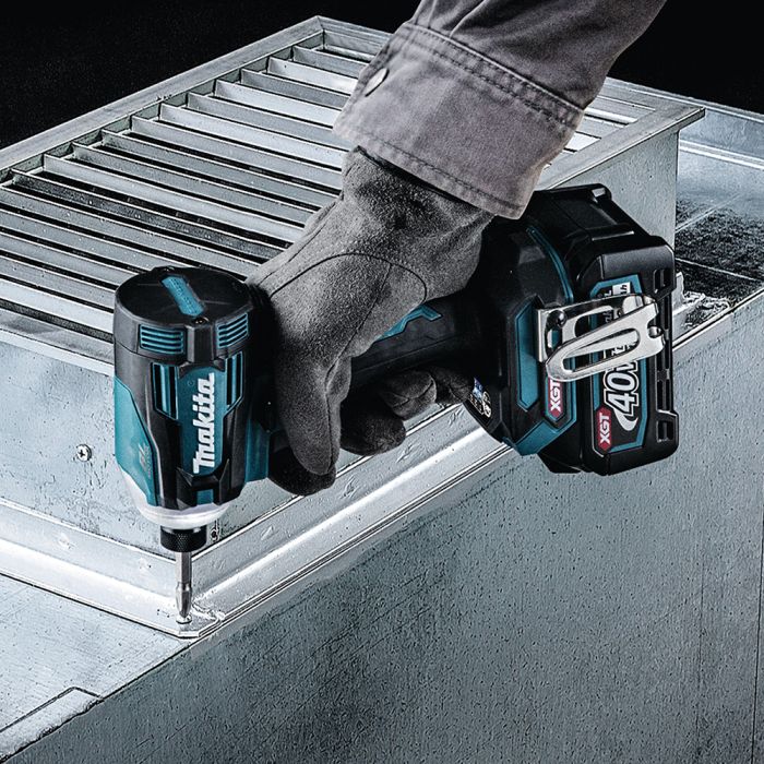 Makita GDT01D XGT 40V Max Cordless 4‑Speed Impact Driver Kit