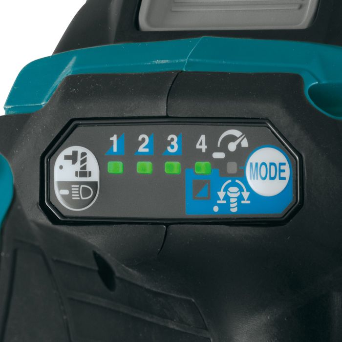 Makita GWT05D XGT 1/2" 40V Max 2.5 Ah Cordless 4‑Speed Square Drive Impact Wrench Kit with Detent Anvil